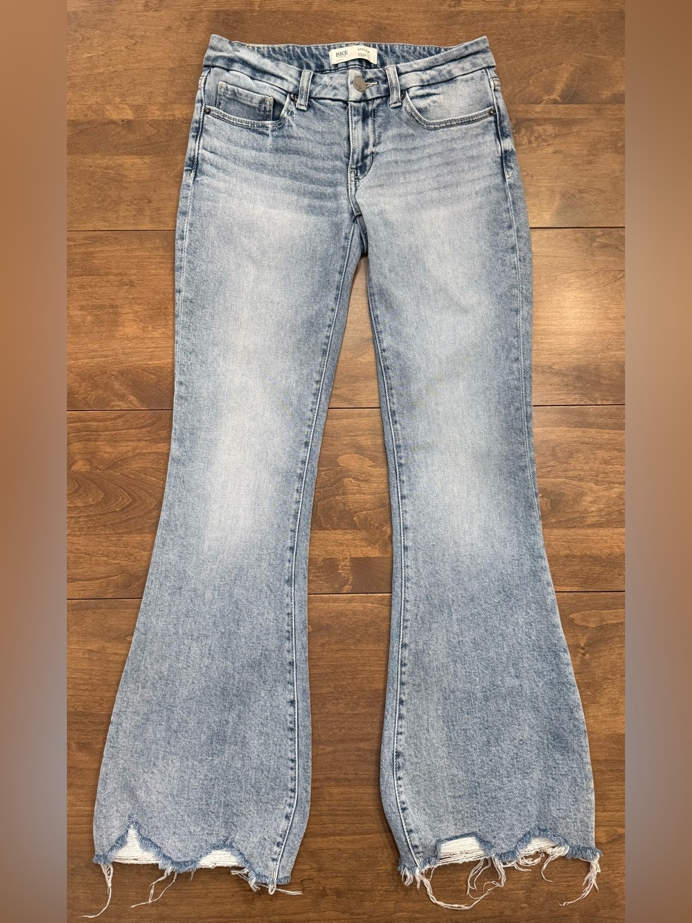 BKE JEANS (Buckle) “Stella” Flare Jeans with Distressed Hem Size 25x32